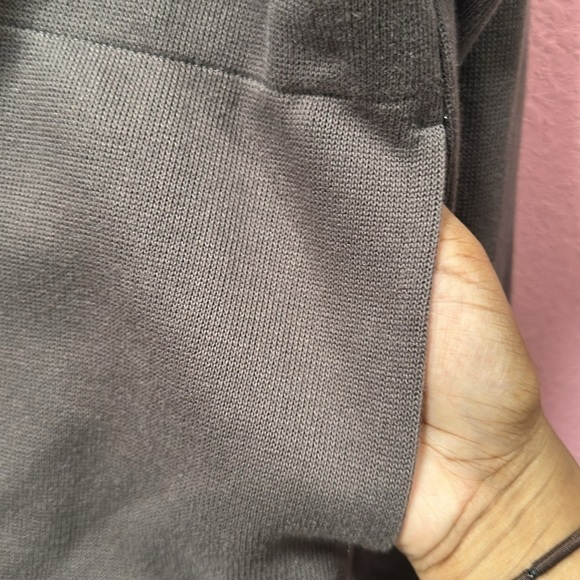 JANTZEN Women’s Vintage Gray Cardigan Sweater - Picture 6 of 8